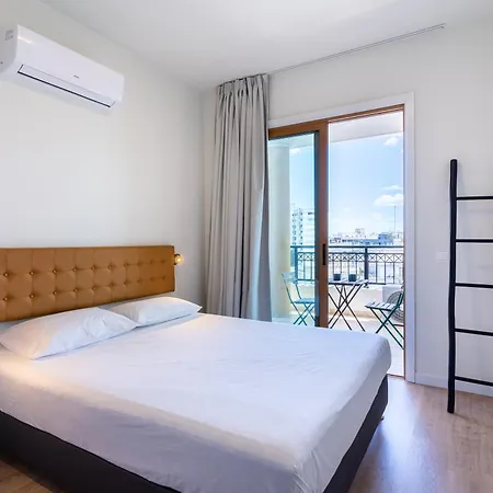 Cityscape Charm Apartament